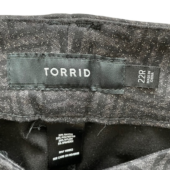 Torrid Women's Size 22R Ponte Stretch Ankle Skinny Pant-Grey Chevron Sparkle - Picture 4 of 14